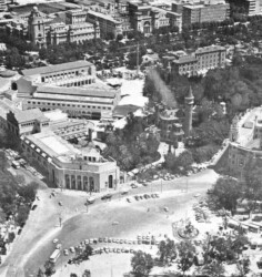 1965 Edificio De La Feria De Muestras (Alameda, Frente Viveros)